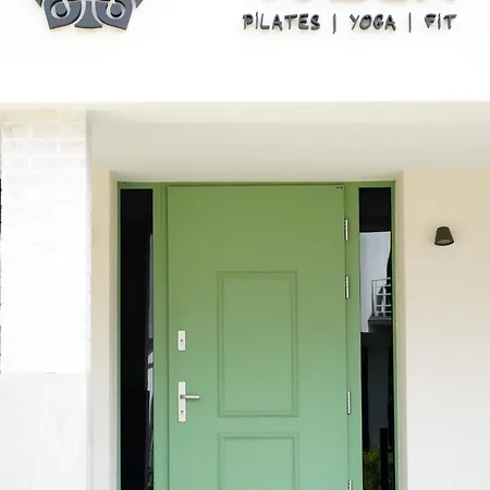 Bozen W Juracie Hotell